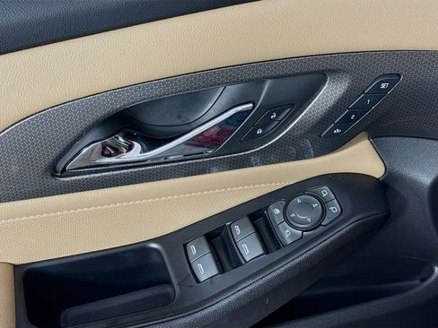 Used 2023 Chevrolet Traverse Premier w/ LPO, Floor Liner Package FWD image 17