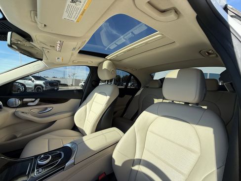 Used 2021 Mercedes-Benz C 300 Sedan image 27