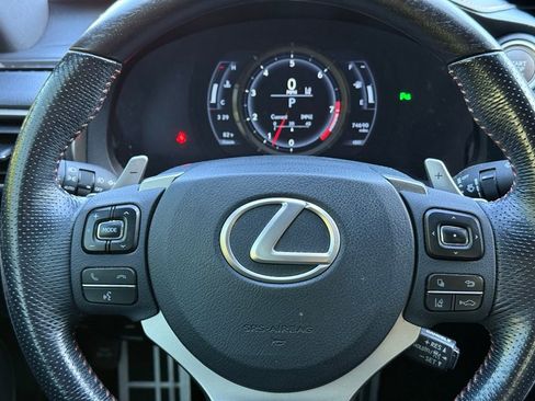 Used 2018 Lexus RC 350 image 19