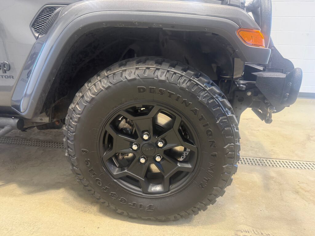 Used 2021 Jeep Gladiator Sport AWD/4WD image 9