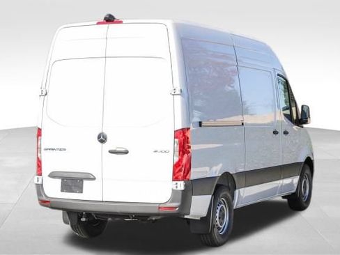 New 2025 Mercedes-Benz Sprinter 2500 image 8