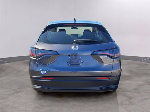 Certified 2024 Honda HR-V LX image 5
