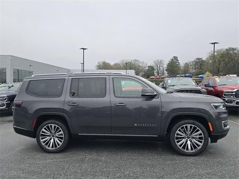 New 2025 Jeep Wagoneer Series II image 2