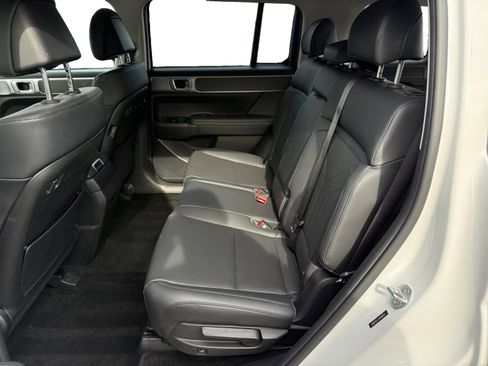 Certified 2024 Hyundai Santa Fe SEL image 16