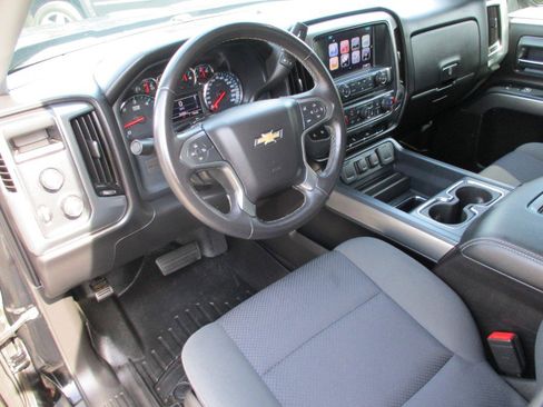 Used 2017 Chevrolet Silverado 1500 LT w/ All Star Edition image 31