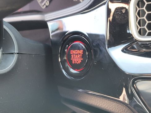 Used 2025 Honda Civic Sport image 29