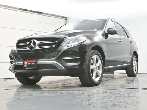 Used 2017 Mercedes-Benz GLE 350 4MATIC image 29