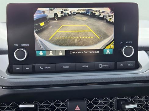 Used 2025 Honda Accord SE image 16