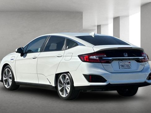 Used 2020 Honda Clarity Touring image 5