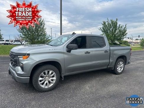 Used 2024 Chevrolet Silverado 1500 Custom RWD image 1