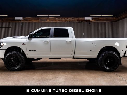 Used 2024 RAM 3500 Laramie w/ Night Edition AWD/4WD image 5