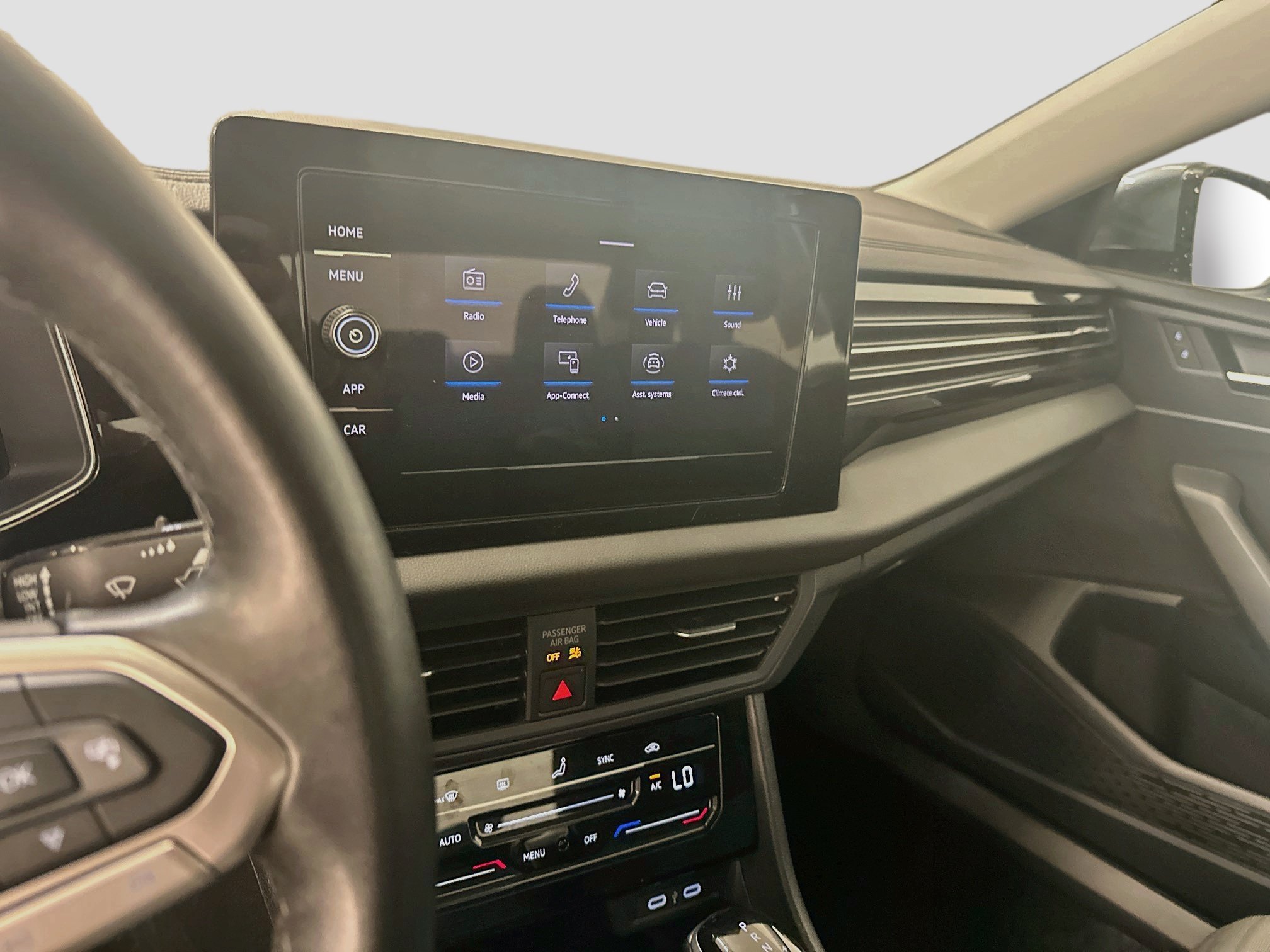 Used 2025 Volkswagen Jetta S FWD image 25