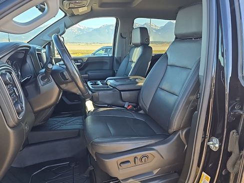 Used 2022 Chevrolet Silverado 3500 LTZ w/ Gooseneck/5TH Wheel Package image 19