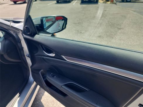 Used 2017 Honda Civic EX-L image 25
