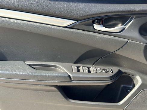 Used 2020 Honda Civic Sport image 16