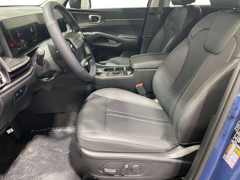 New 2026 Kia Sorento EX AWD/4WD image 18