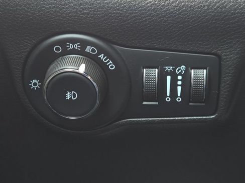 Used 2023 Jeep Compass Limited AWD/4WD image 26