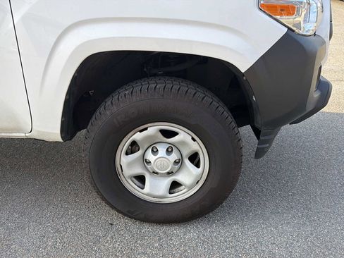 Used 2021 Toyota Tacoma SR image 22