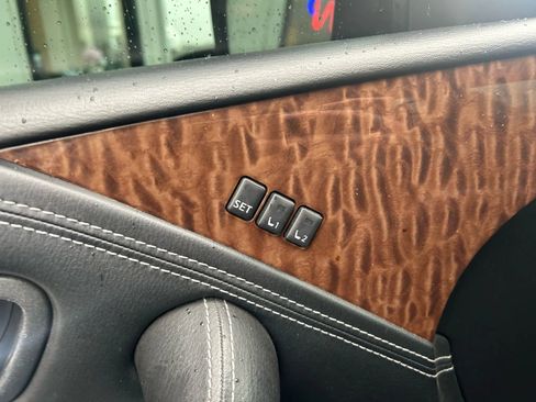 Used 2020 Nissan Armada SL w/ Premium Package image 15