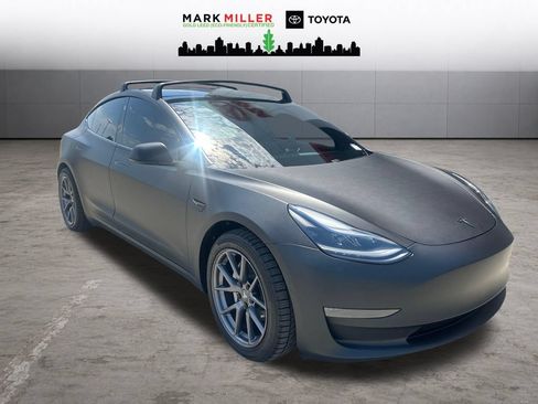 Used 2021 Tesla Model 3 Standard Range Plus RWD image 8