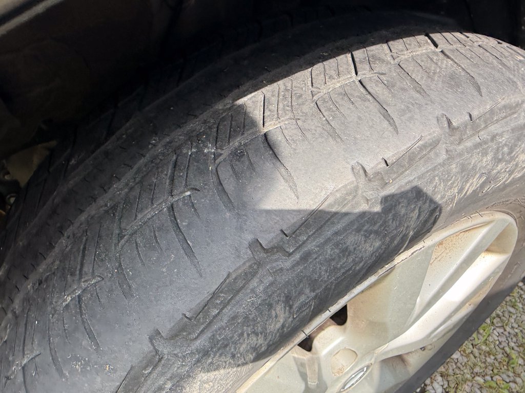 Used 2012 Nissan Murano S FWD image 12