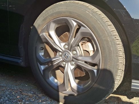 Used 2024 Honda Accord EX image 4