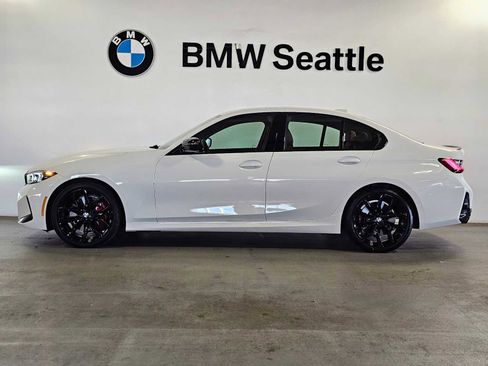 Used 2025 BMW 330i xDrive Sedan w/ M Sport Package image 3