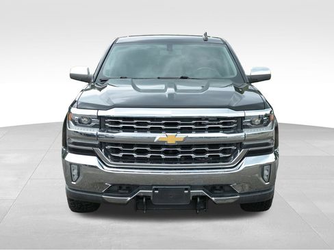 Used 2018 Chevrolet Silverado 1500 LTZ AWD/4WD image 5
