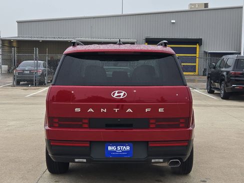 Used 2025 Hyundai Santa Fe SEL FWD image 5