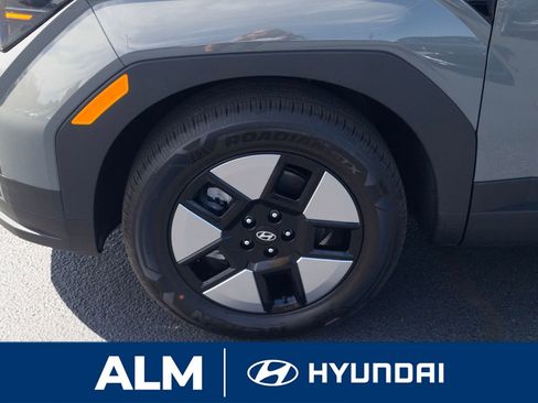 New 2026 Hyundai Santa Fe SE image 12