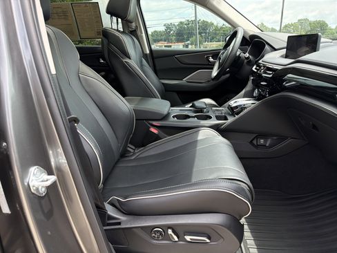 Certified 2024 Acura MDX SH-AWD w/ Advance Package image 33