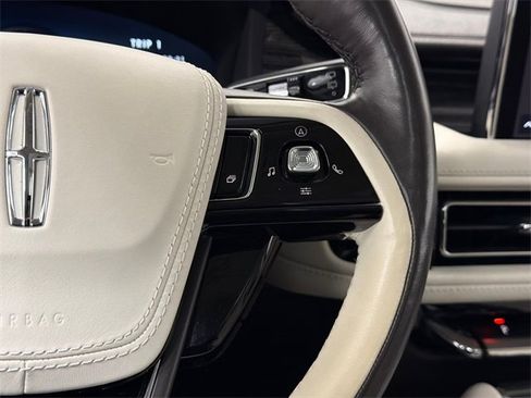 Used 2023 Lincoln Aviator Black Label w/ Jet Package image 24