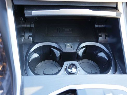 Used 2026 BMW 330i Sedan w/ M Sport Package RWD image 23
