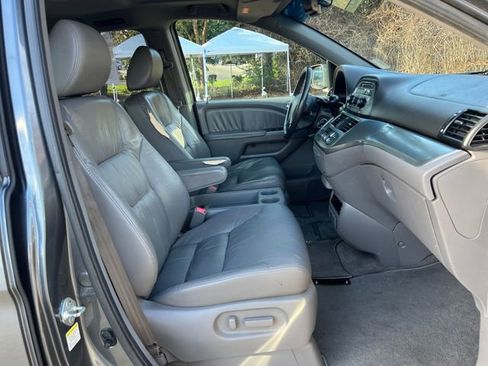 Used 2010 Honda Odyssey EX-L image 10