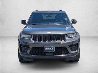 Used 2025 Jeep Grand Cherokee Laredo AWD/4WD video 2