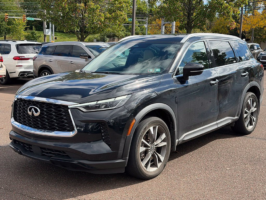Certified 2023 INFINITI QX60 Luxe w/ Cargo Package AWD/4WD image 3