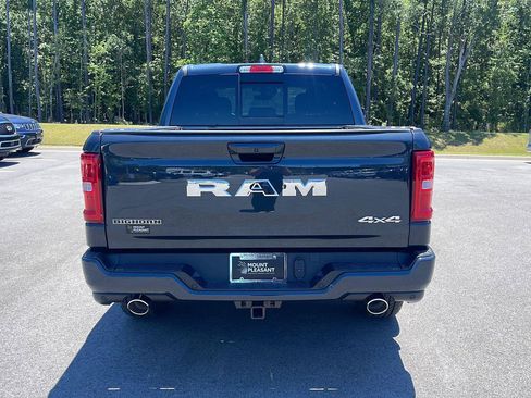 New 2026 RAM 1500 Big Horn AWD/4WD image 6