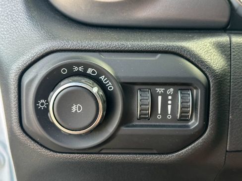 Used 2021 Jeep Wrangler Unlimited Sport AWD/4WD image 36