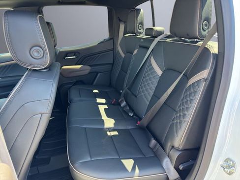 New 2026 GMC Canyon Denali AWD/4WD image 21