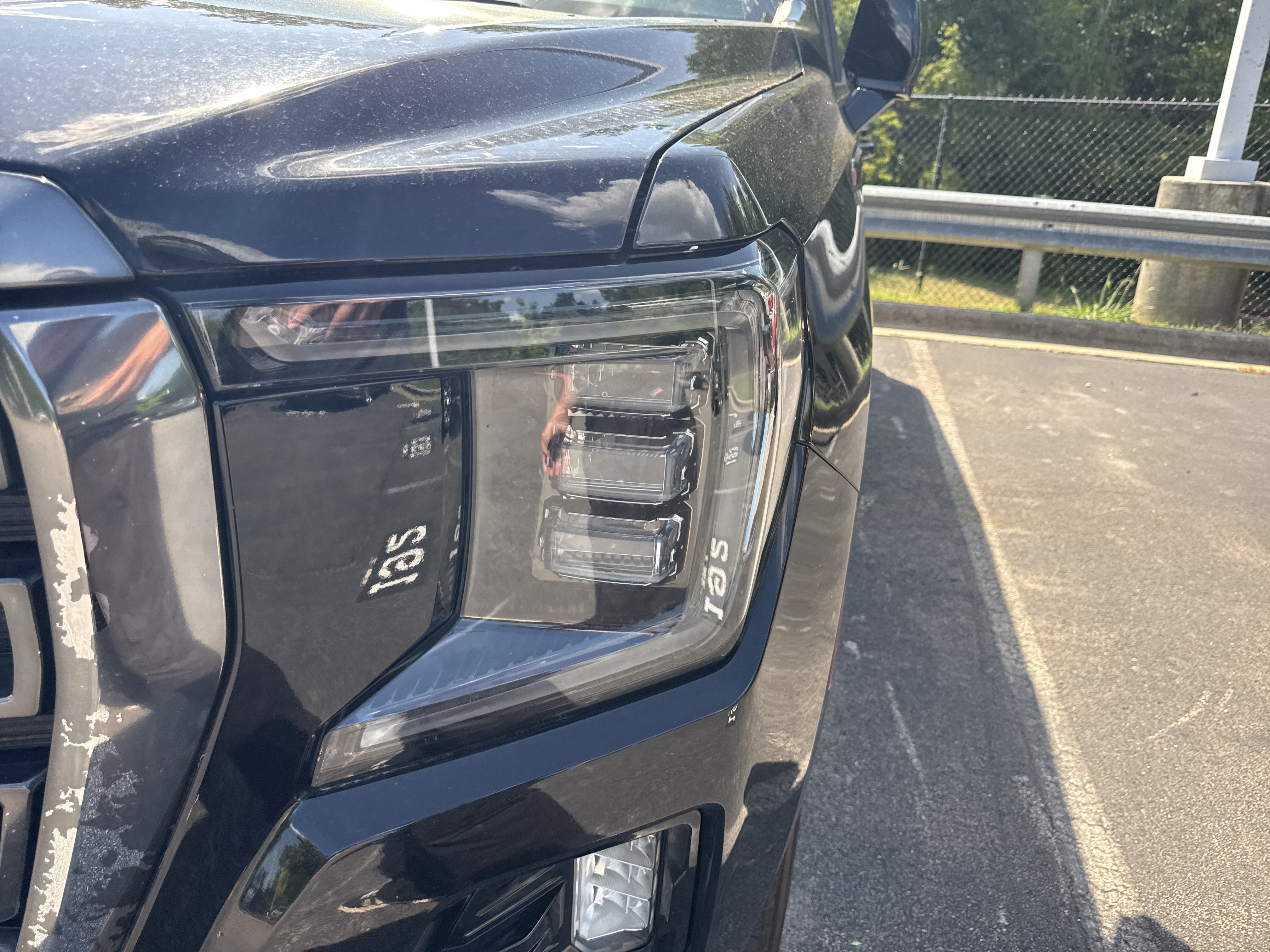 Used 2021 GMC Yukon AT4 w/ AT4 Premium Package AWD/4WD image 48
