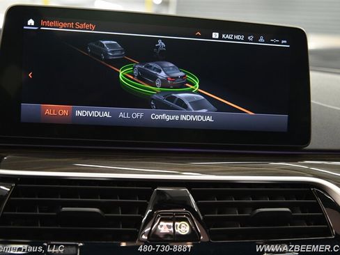 Used 2022 BMW 530i w/ M Sport Package image 32