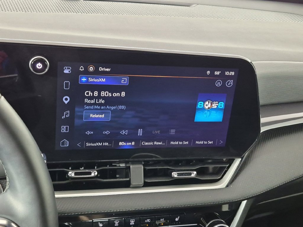 Certified 2026 Chevrolet Equinox LT FWD image 22