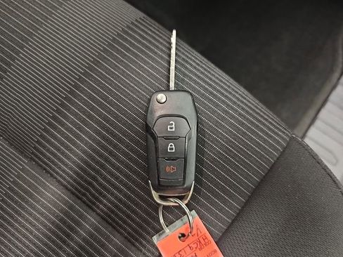 Used 2017 Ford F150 XLT w/ Equipment Group 301A Mid AWD/4WD image 25