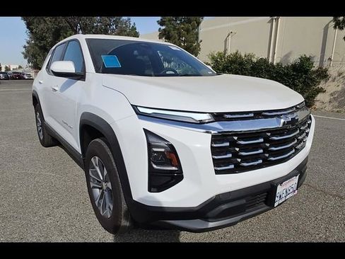 Used 2026 Chevrolet Equinox LT w/ LPO, Floor Liner Package image 2