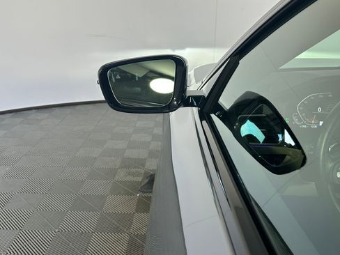 Used 2023 BMW 430i Coupe w/ Premium Package image 20