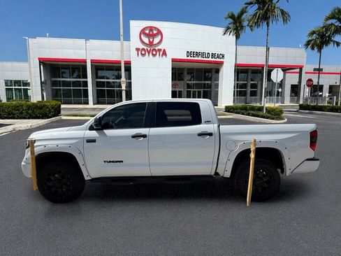 Used 2020 Toyota Tundra SR5 w/ SR5 Leather Package AWD/4WD image 4