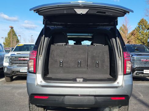 Used 2024 Chevrolet Tahoe Z71 w/ Luxury Package image 13