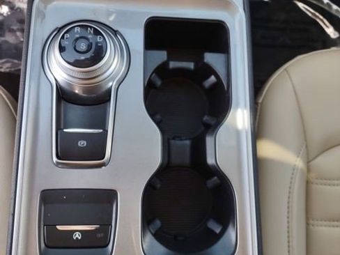 Used 2024 Ford Edge SEL AWD/4WD image 15