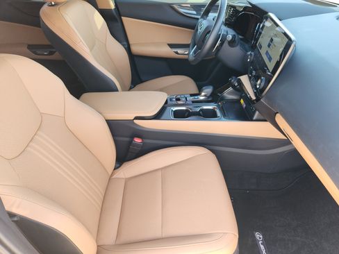 Certified 2025 Lexus NX 350h AWD w/ Premium Package image 18