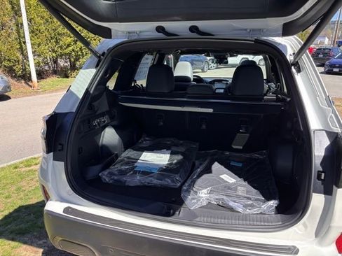 New 2026 Subaru Forester Limited AWD/4WD image 16